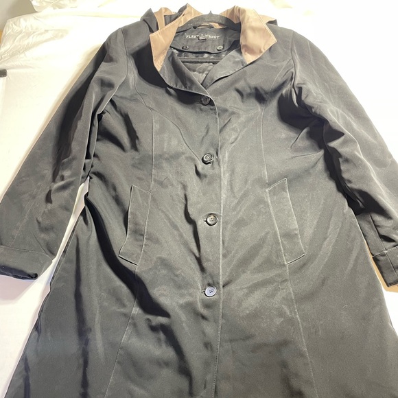 fleet street Jackets & Blazers - Pléece & Craft Black Trench Coat with Tan Collar